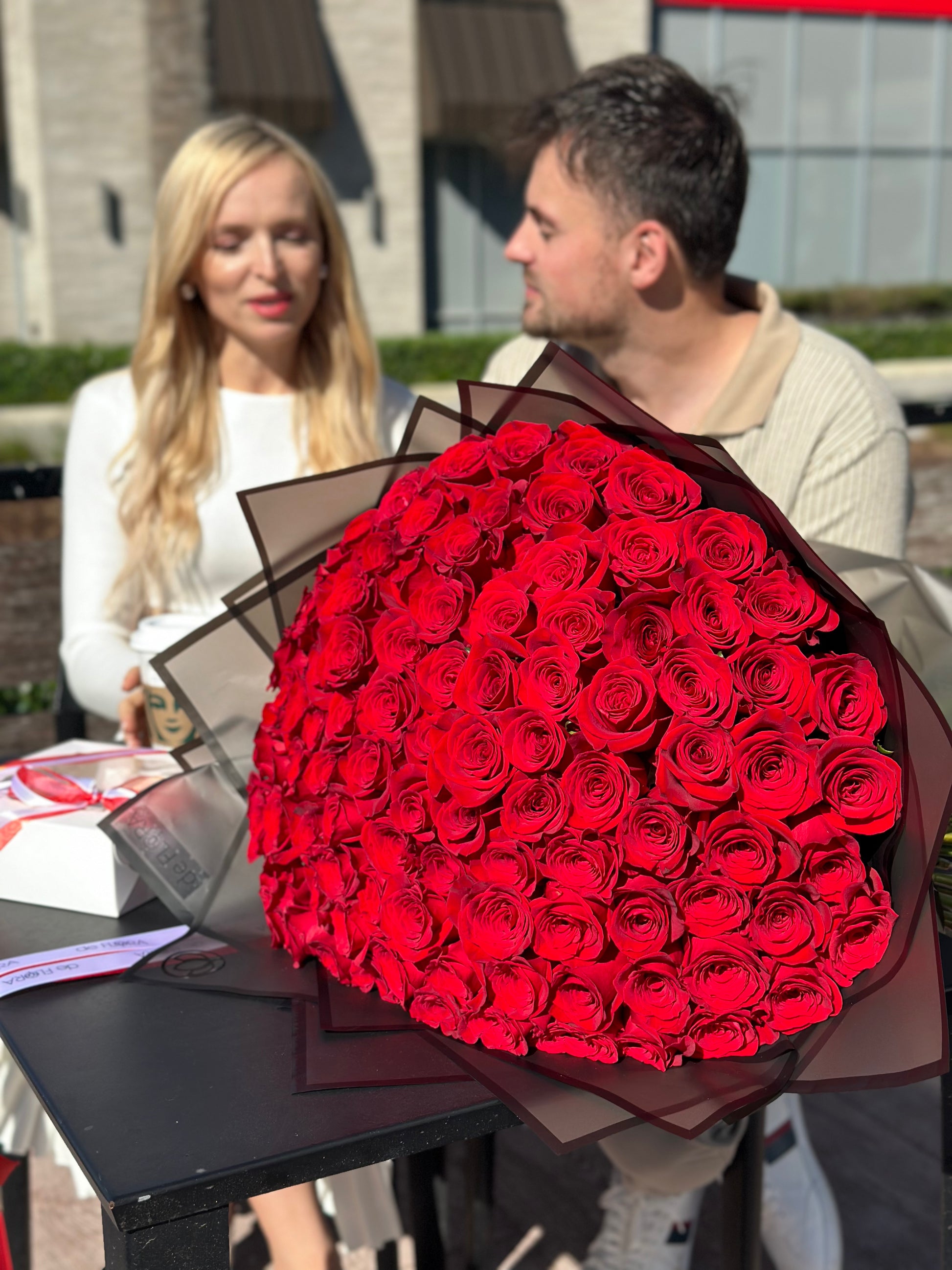 Bouquet Arrangement – Elegant Floral Decoration