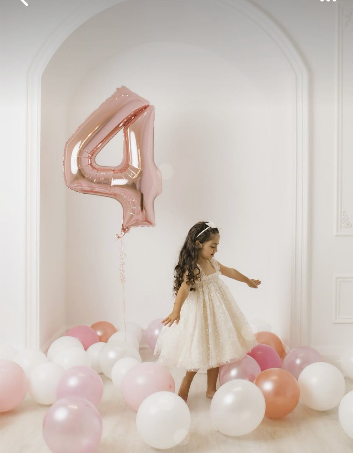 Numbering Balloon – Custom Age & Year Party Decoration