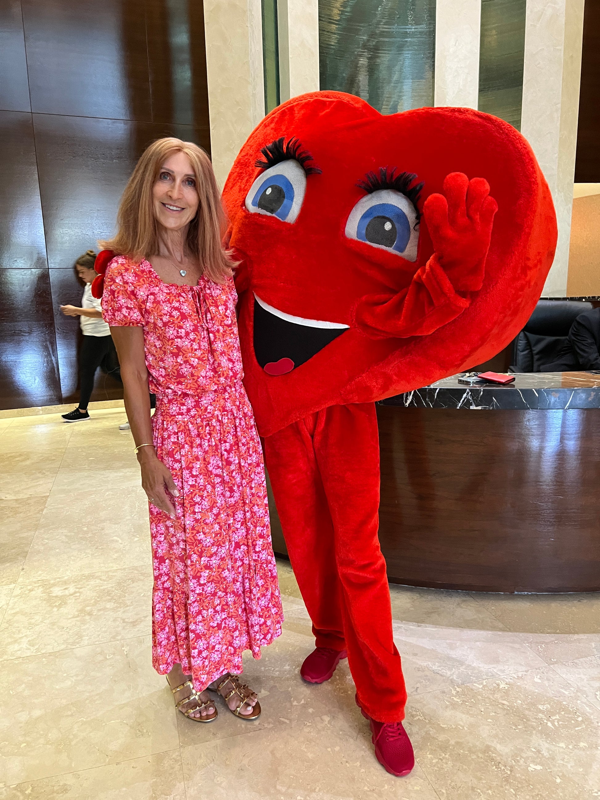 Heart Courier – Romantic Balloon & Gift Delivery